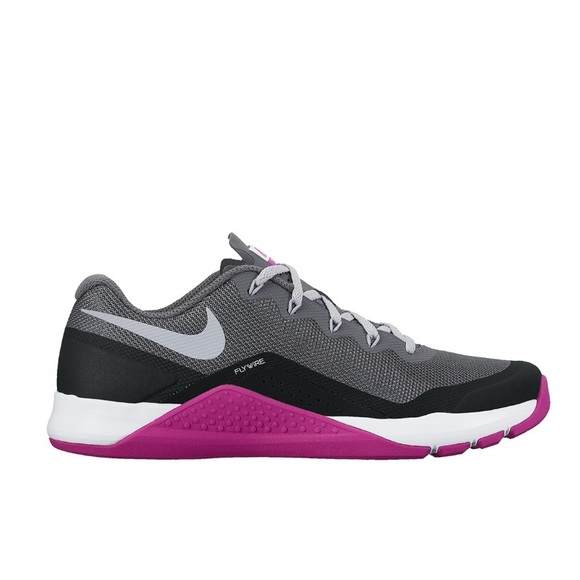 nike metcon flywire womens